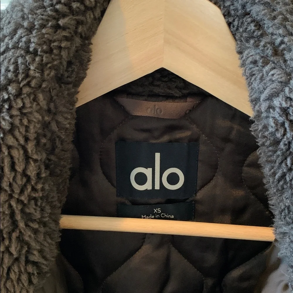 Price Firm Alo Espresso Brown Blaze Bomber Jacket with Sherpa Faux Fur Collar